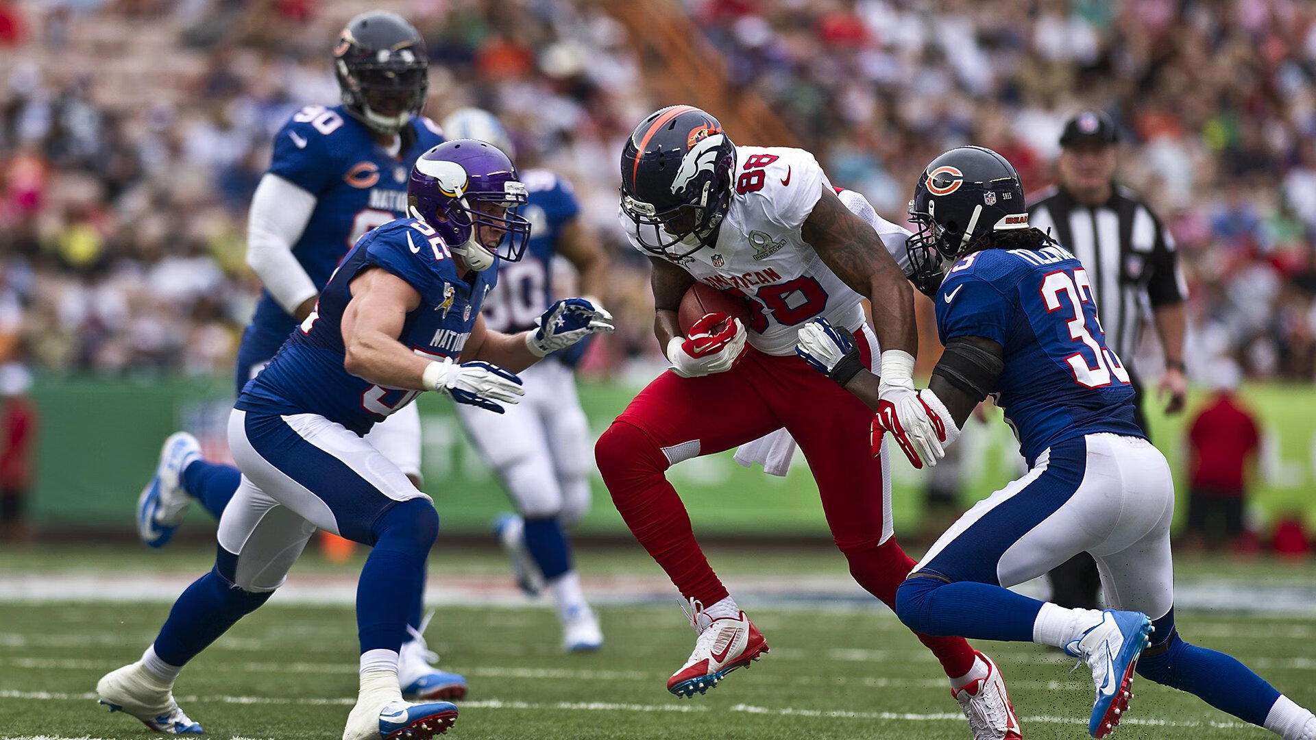 现场激情澎湃：运动员极速奔跑